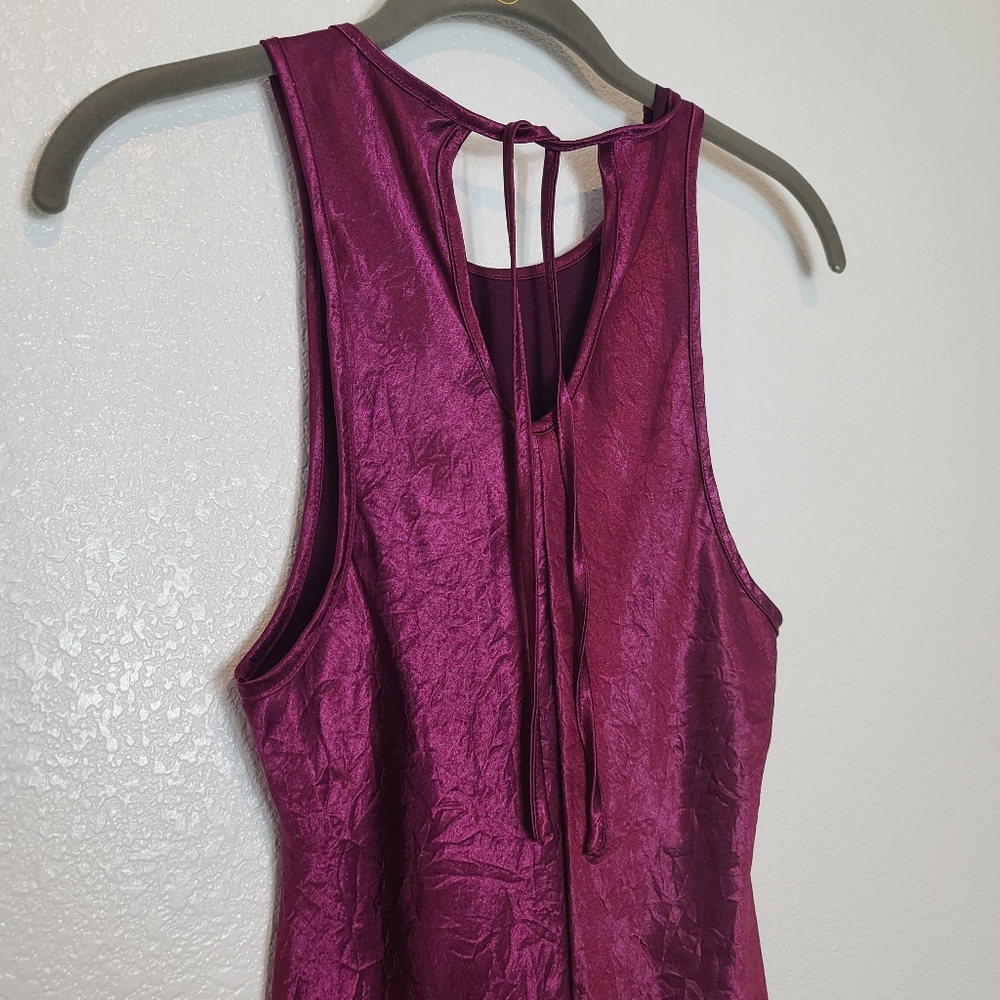 House Of Harlow 1960 Wine Satin Crinkled High-Neck Sleeveless Slip Dress - Picture 8 of 8